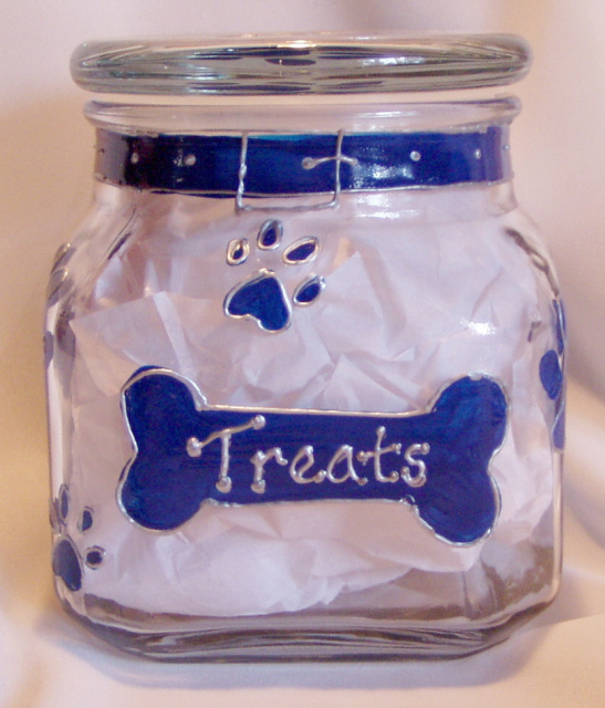 Treat Jar- 1 qt. Medium size glass canister- 4 1/2" W X 5 1/2" H